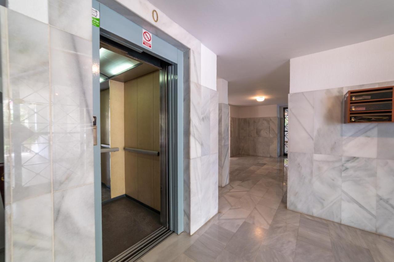 Appartement Iloftmalaga Atico Carihuela à Torremolinos Extérieur photo