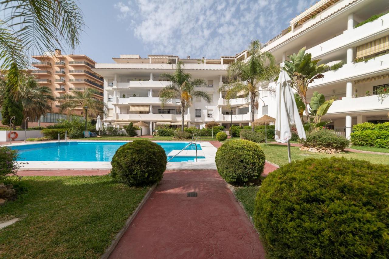 Appartement Iloftmalaga Atico Carihuela à Torremolinos Extérieur photo