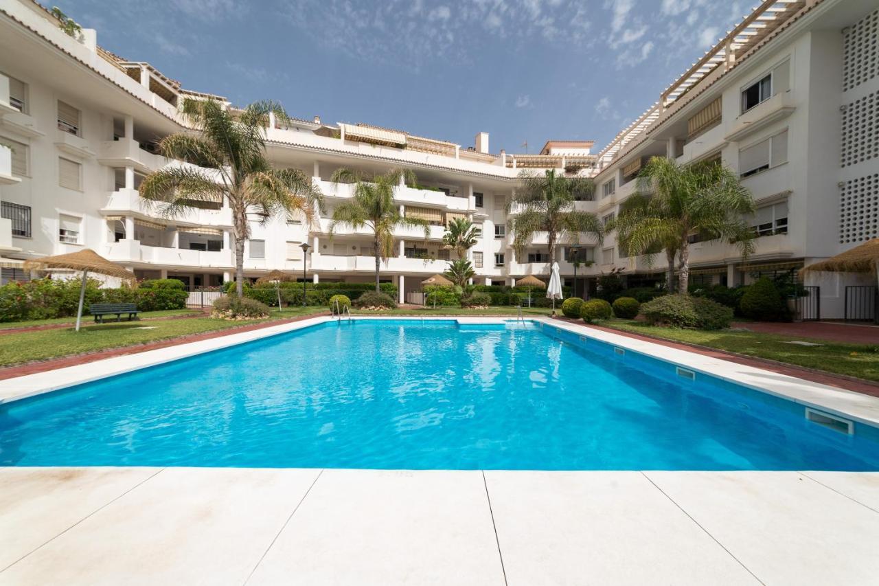 Appartement Iloftmalaga Atico Carihuela à Torremolinos Extérieur photo